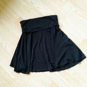 Black F21 miniskirt
